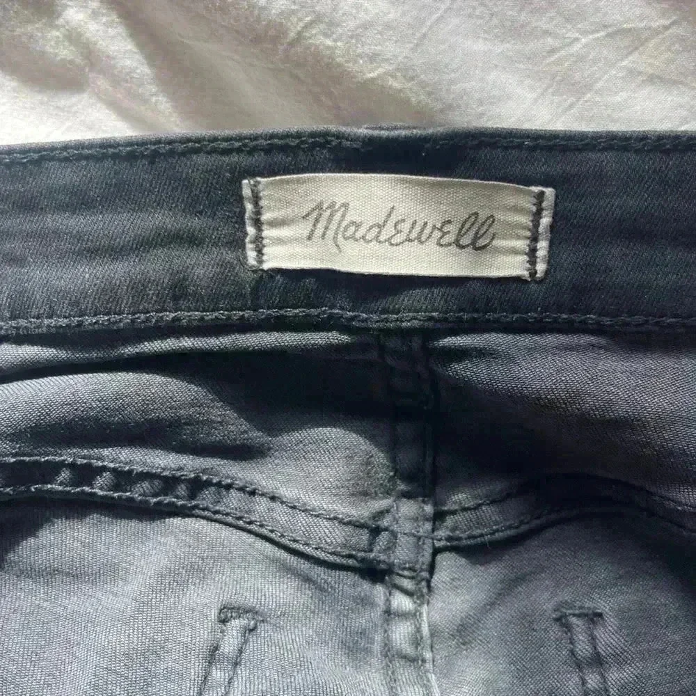 Madewell 9" High Rise Skinny Black Distressed Raw Hem Jeans - Picture 8 of 9